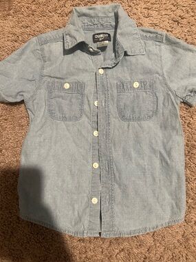 OshKosh B'gosh Light Blue Short Sleeve Chambray Button-Up Shirt